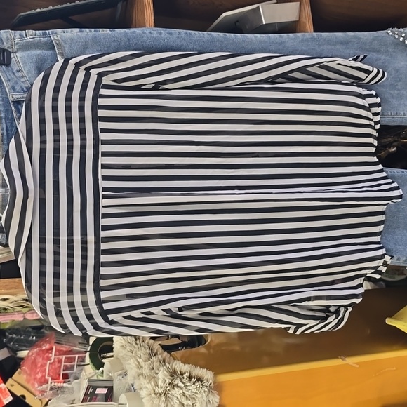 Decree blouse - Picture 4 of 4